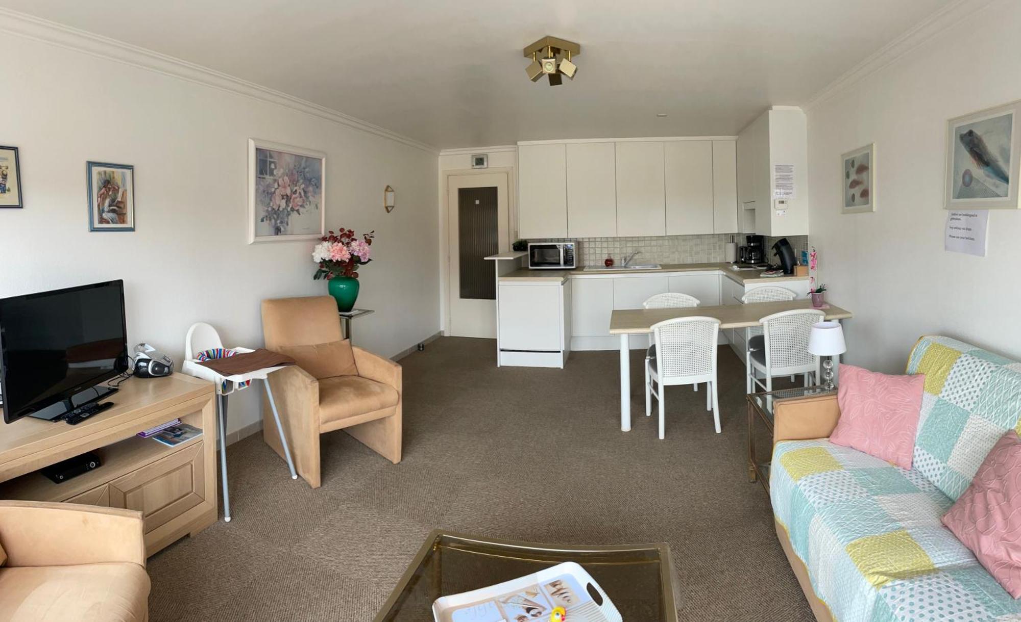 Zonnige Studio Mermoz Koksijde-Bad Esterno foto